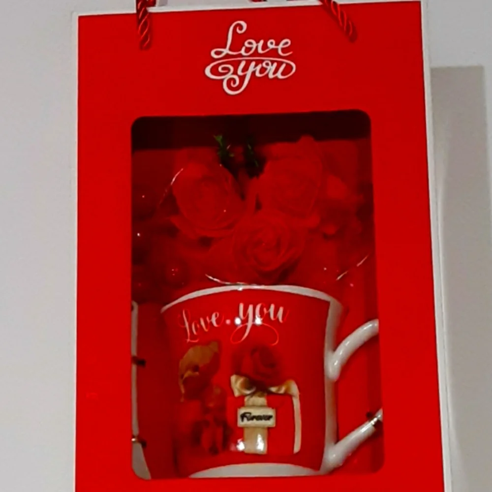 VALENTINE LOVE YOU COFFEE MUG WITH RED BOUQUET LED LIGHT